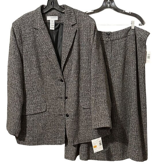 Sag Harbor Jackets & Blazers - Sag Harbor Skirt Suit 16W Tweed Set NWT Black Gray Blazer Jacket Career Wear